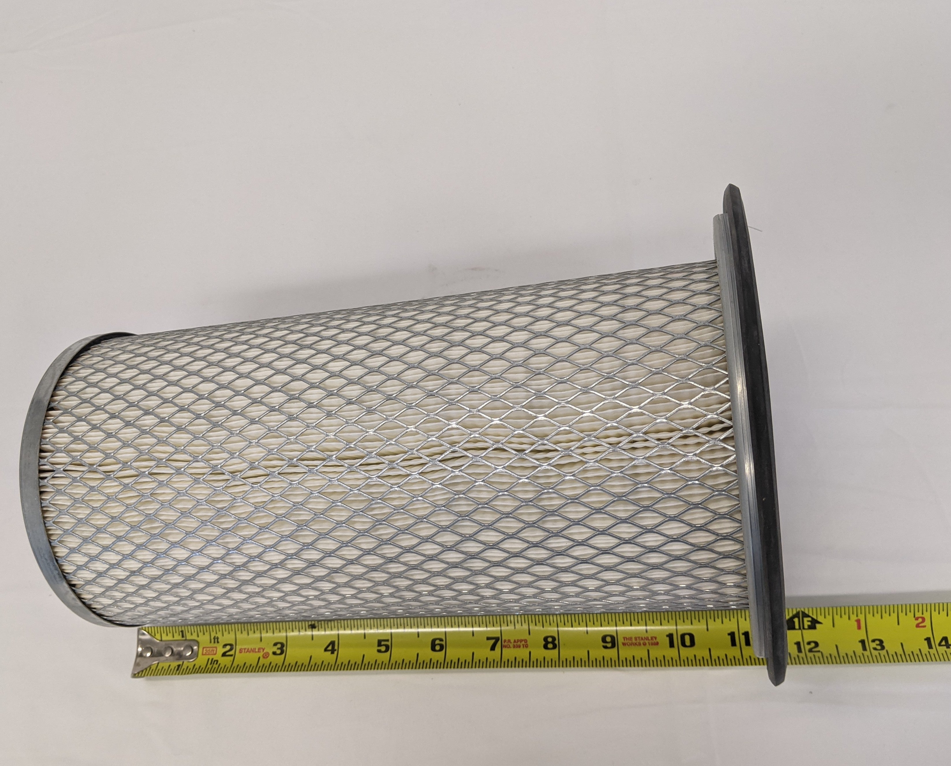 New Donaldson Engine Air Cleaner Primary Air Filter Element - P/N DN P777240 (10129285251388)