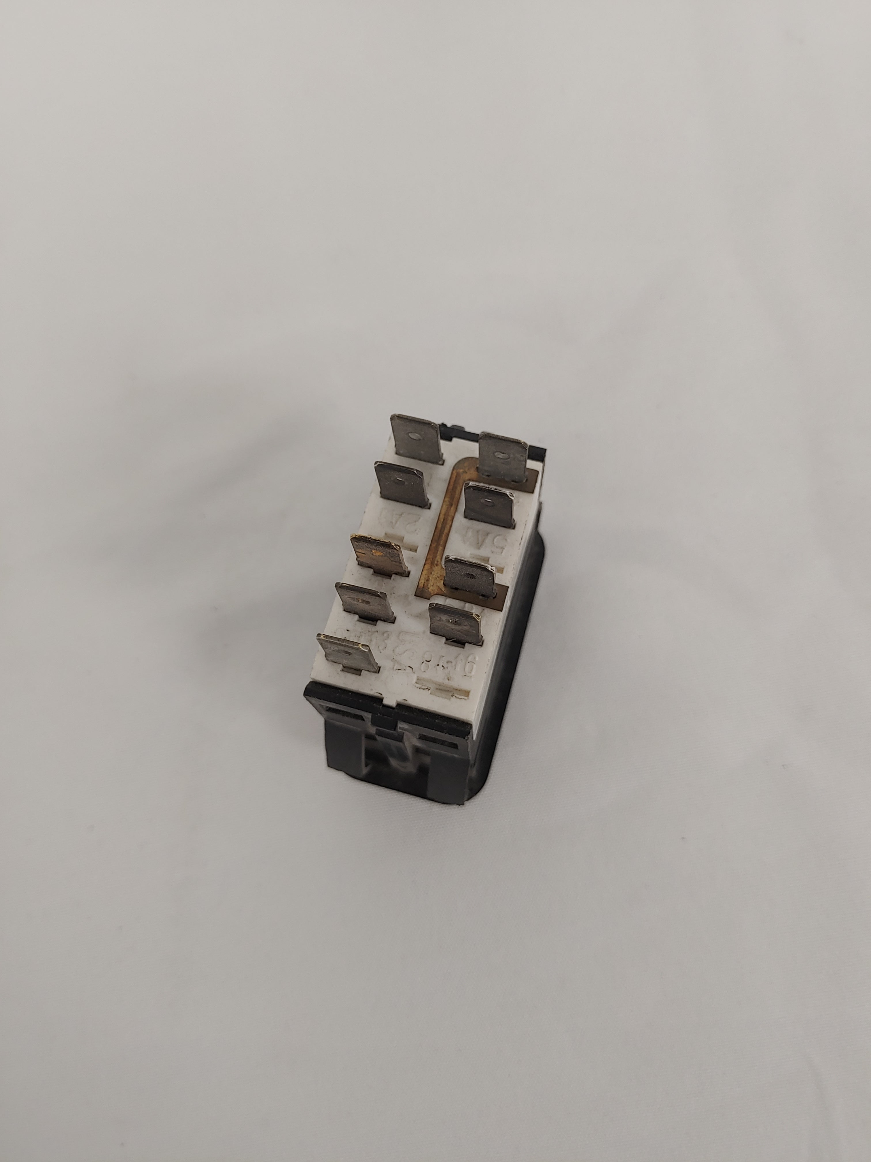 Used Freightliner Speed Control Rocker Switch - P/N A06-30769-011 (8260525850940)