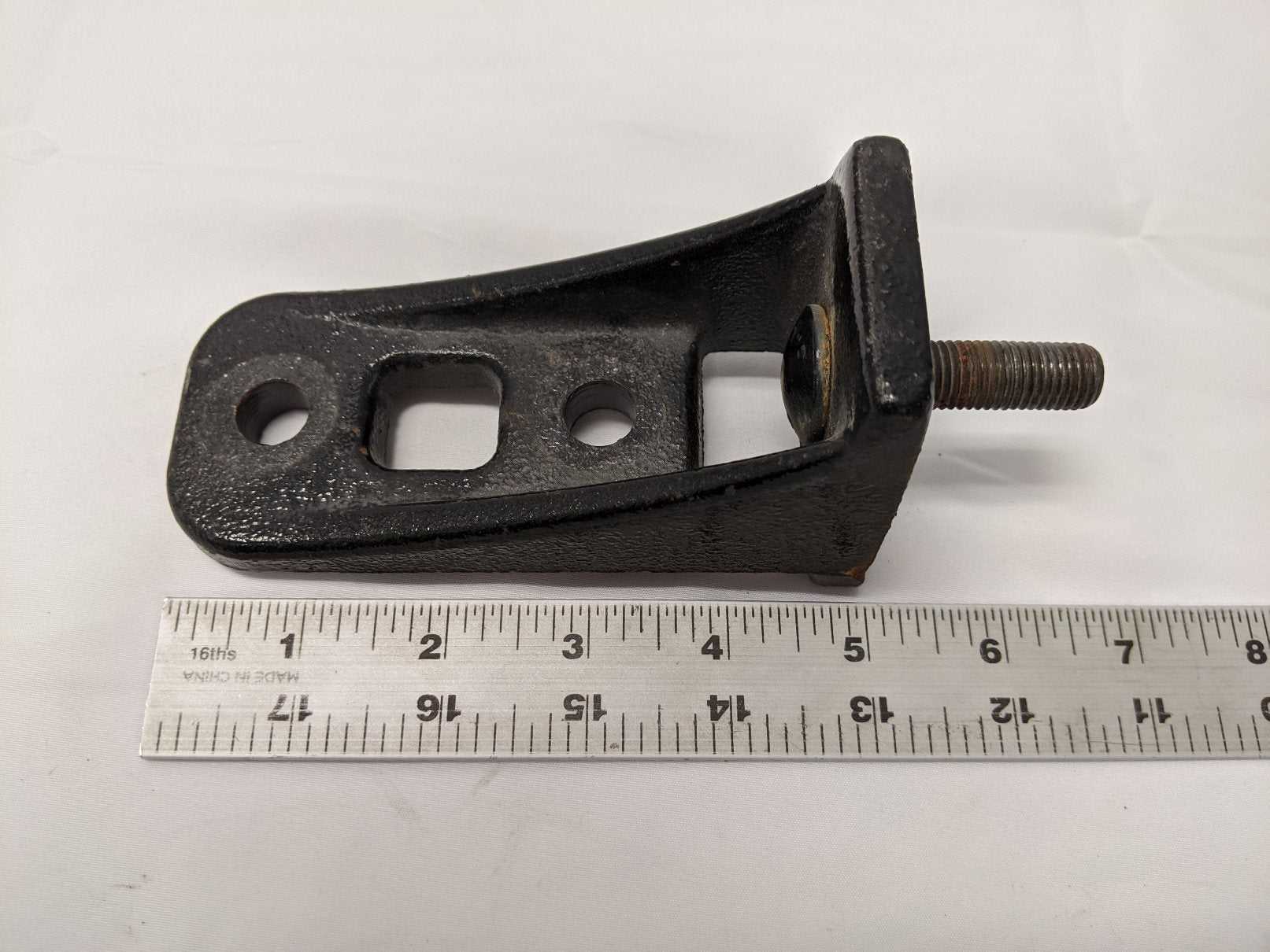 *Lot of 2* Used Freightliner Cascadia P4 Hood Pivot Bracket - P/N A17-20641-000