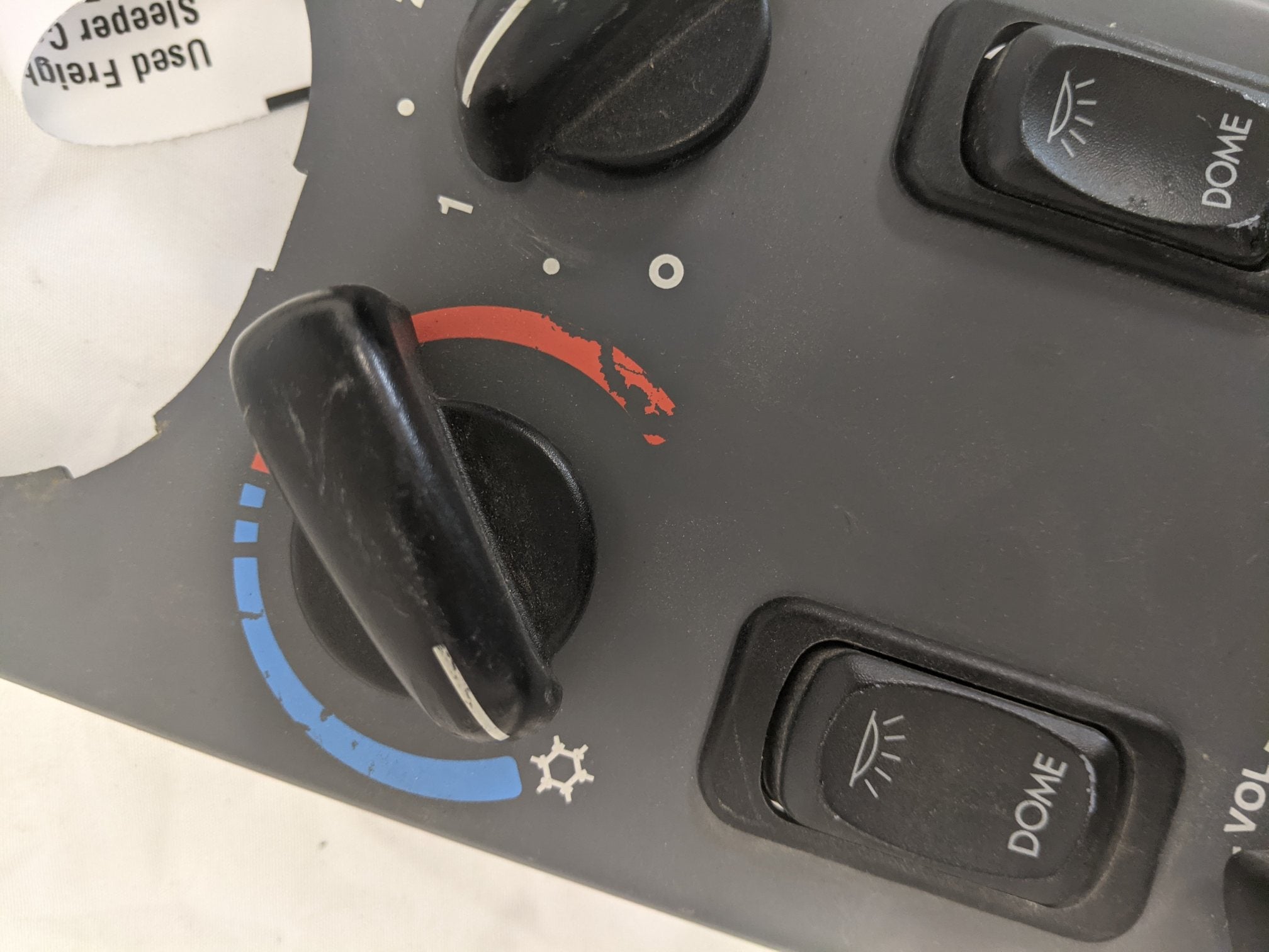 Used Freightliner Columbia Sleeper Cab Control Panel - P/N 22-46623-044