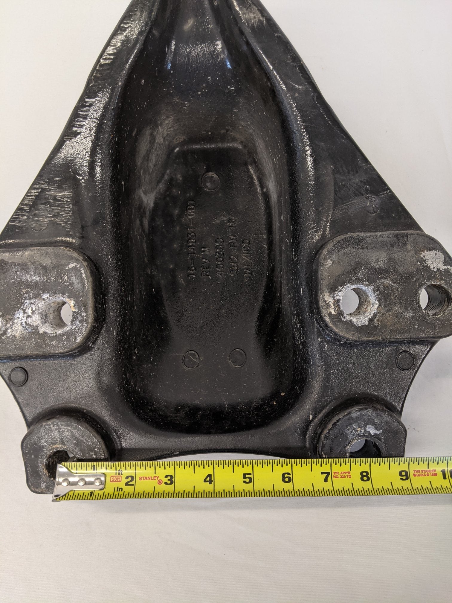 Used Freightliner Cascadia P3 Airliner Spring Hanger Bracket - P/N 16-14031-001 (10092260294972)