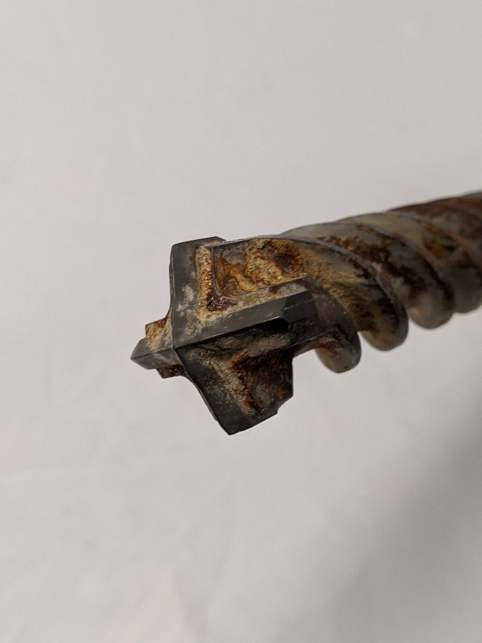 DeWalt 1-1/8x15 SDS Max Masonry Drill Bit - DW5821