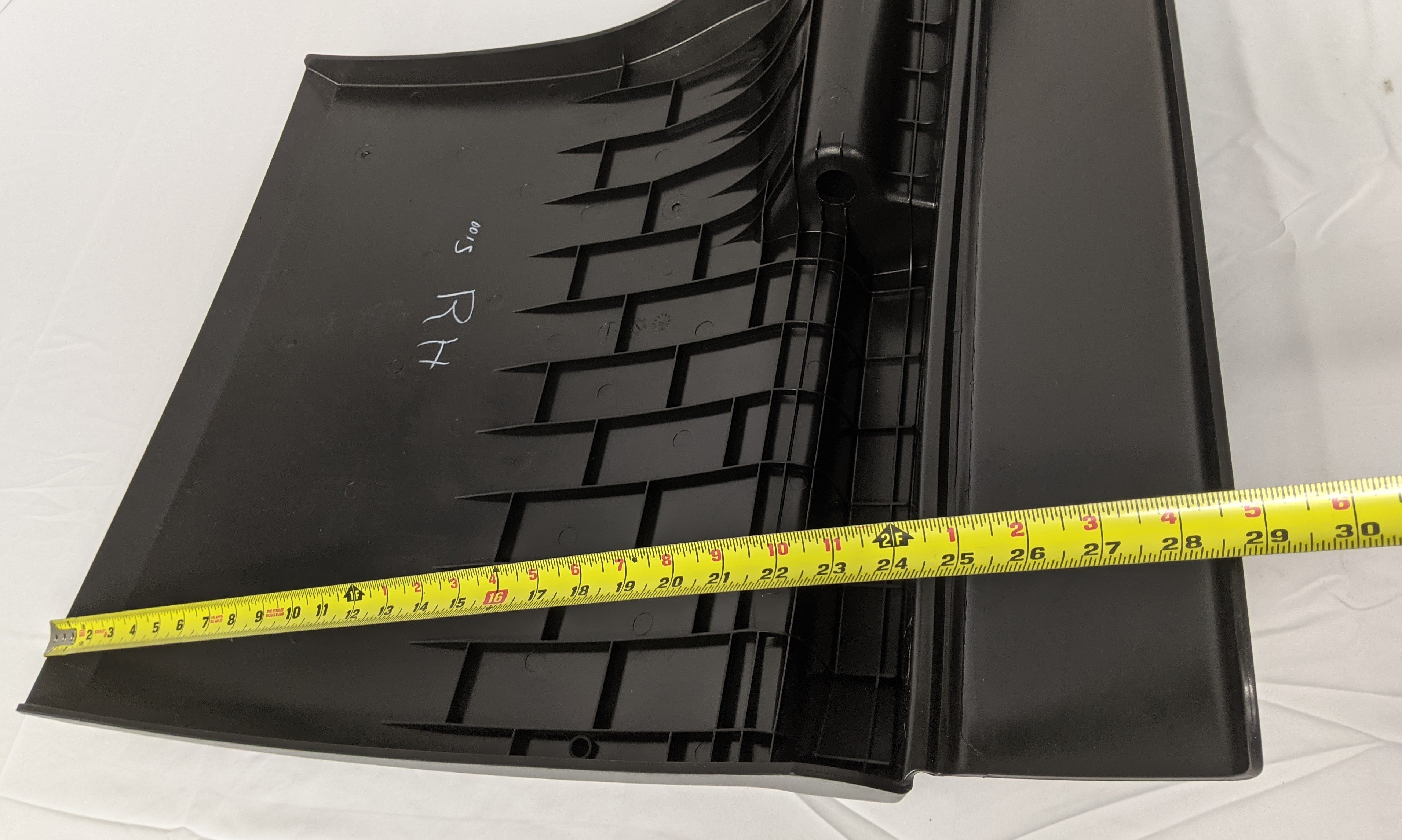 Freightliner RH Rear Black Quarter Fender (A22-75774-005) - New