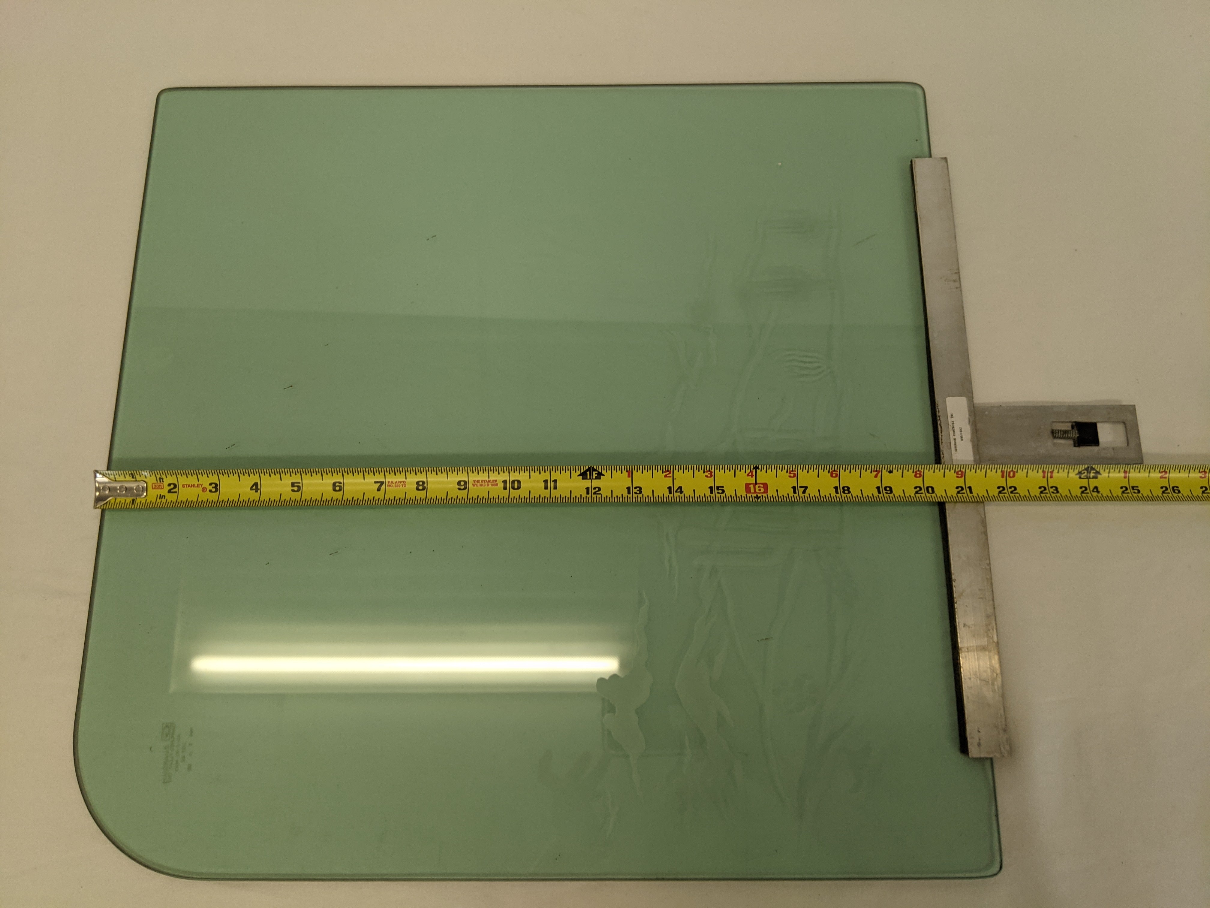 Used Freightliner FLD RH TNT Air Op Door Window Glass w/ Etching-P/N 18-17450-001 (10098627117372)