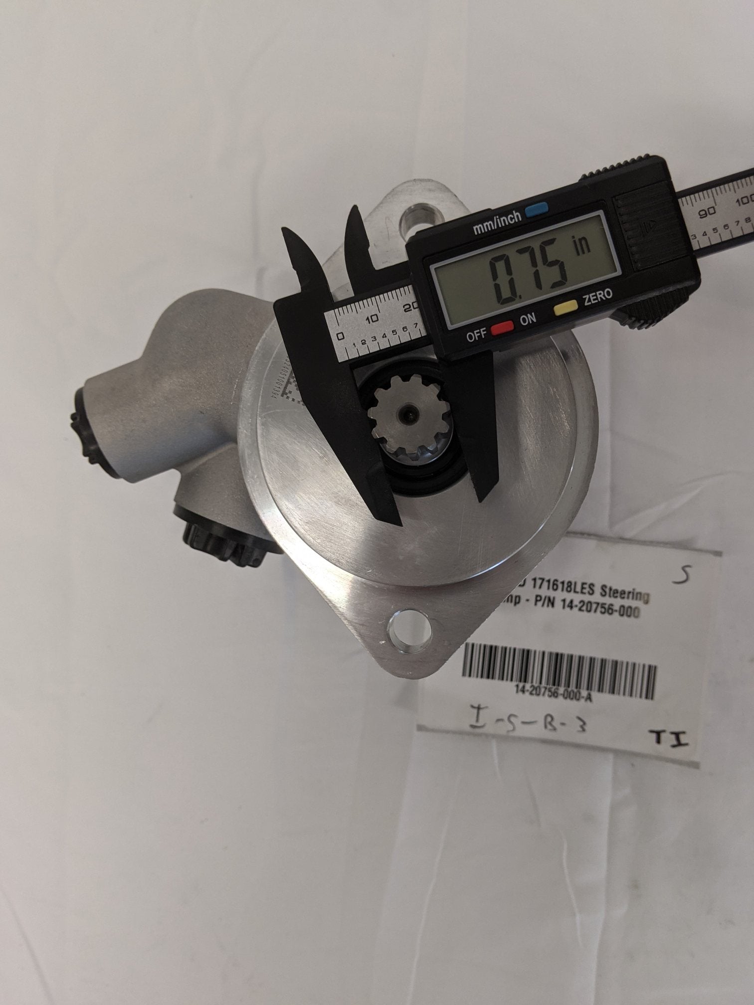 New MD 171618LES Steering Pump - P/N 14-20756-000 (10157347569980)