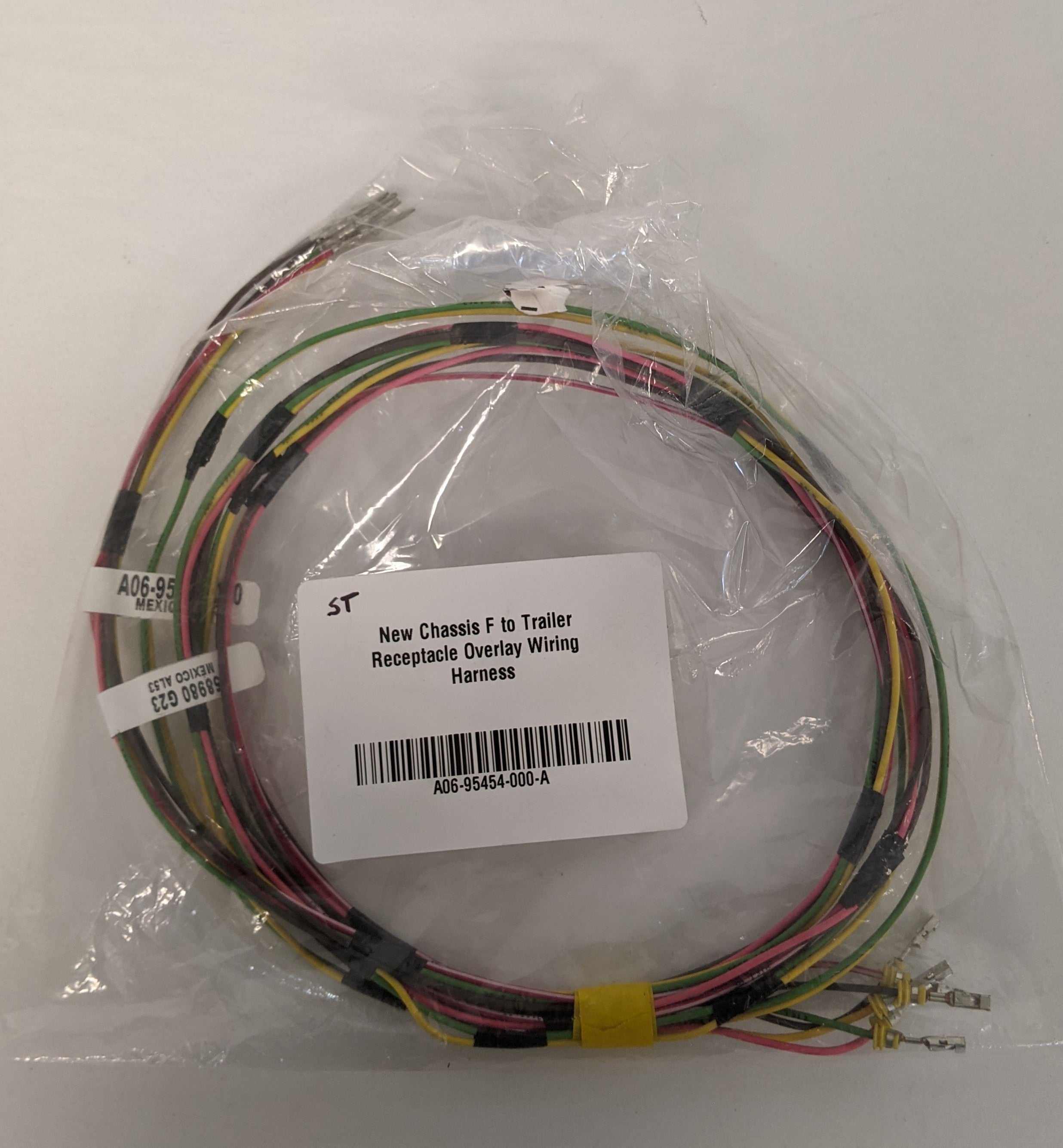 Chassis F to Trailer Receptacle Overlay Wiring Harness - A06