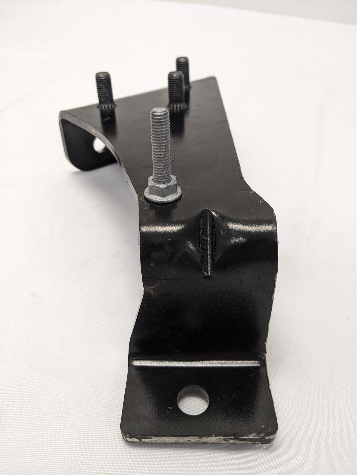 Freightliner M2 LH Hood Hinge Support Bracket 10" | A17-21007-004