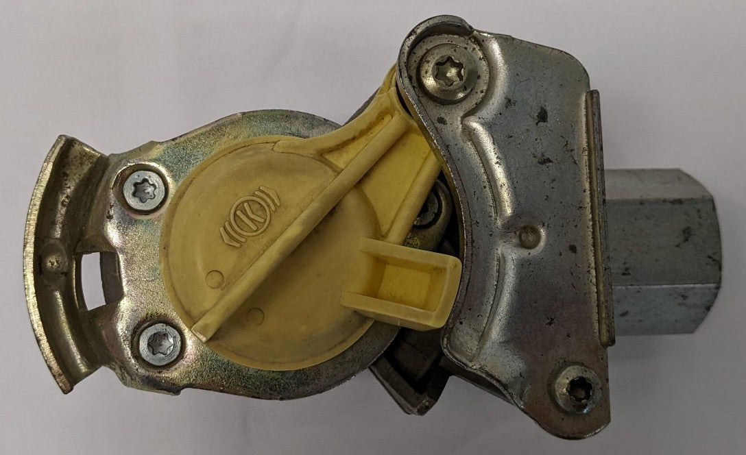 Used Bendix Yellow Service Air Brake Glad Hand -P/N BW K004230