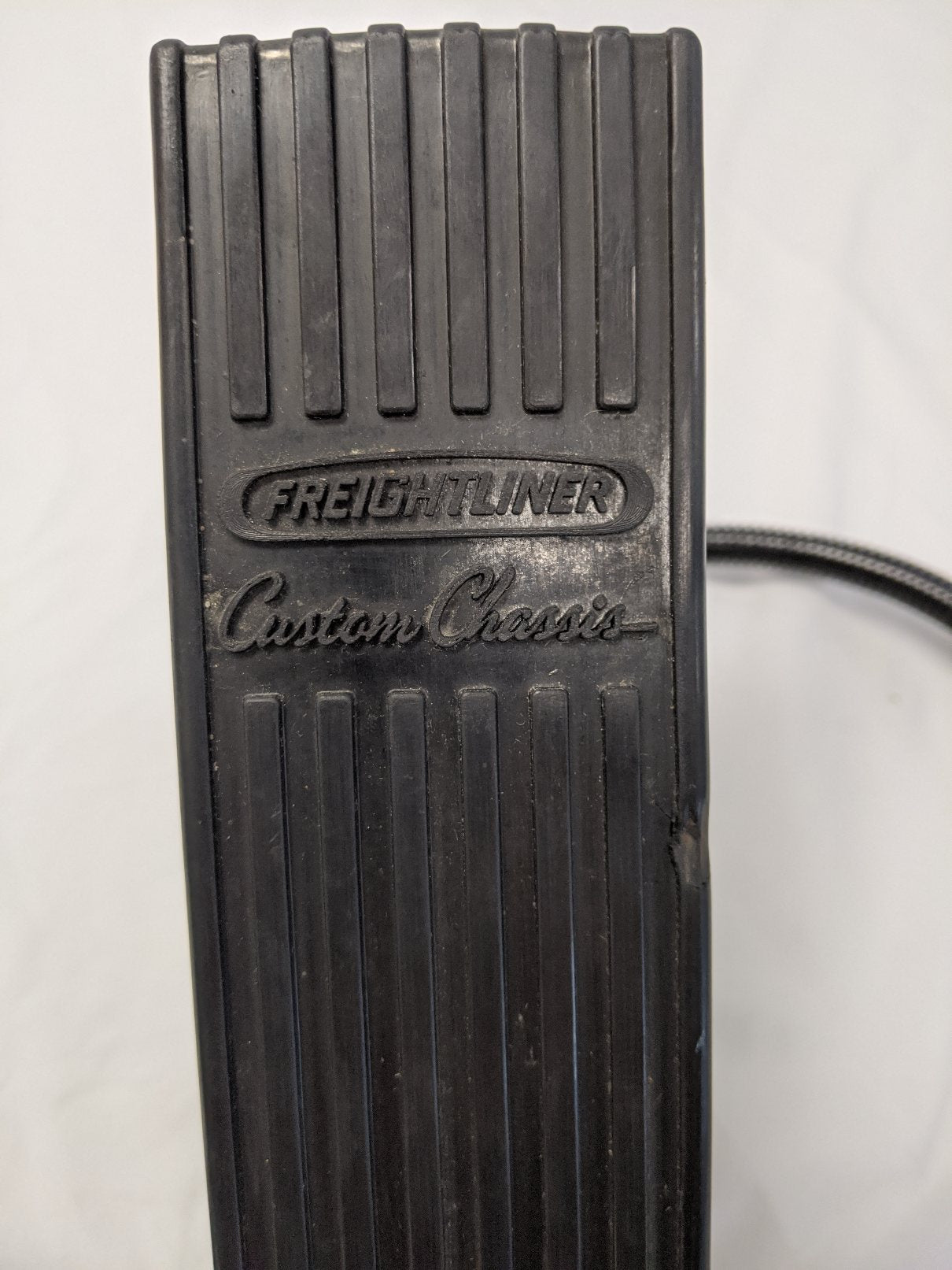 Freightliner DD13 Accelerator Pedal - A01-33650-000