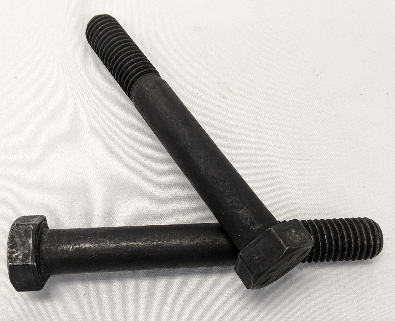 *Lot of 9* New 5/8"-11 x 4-3/4" Partly Threaded Coarse Grade 8 Steel Hex Bolts