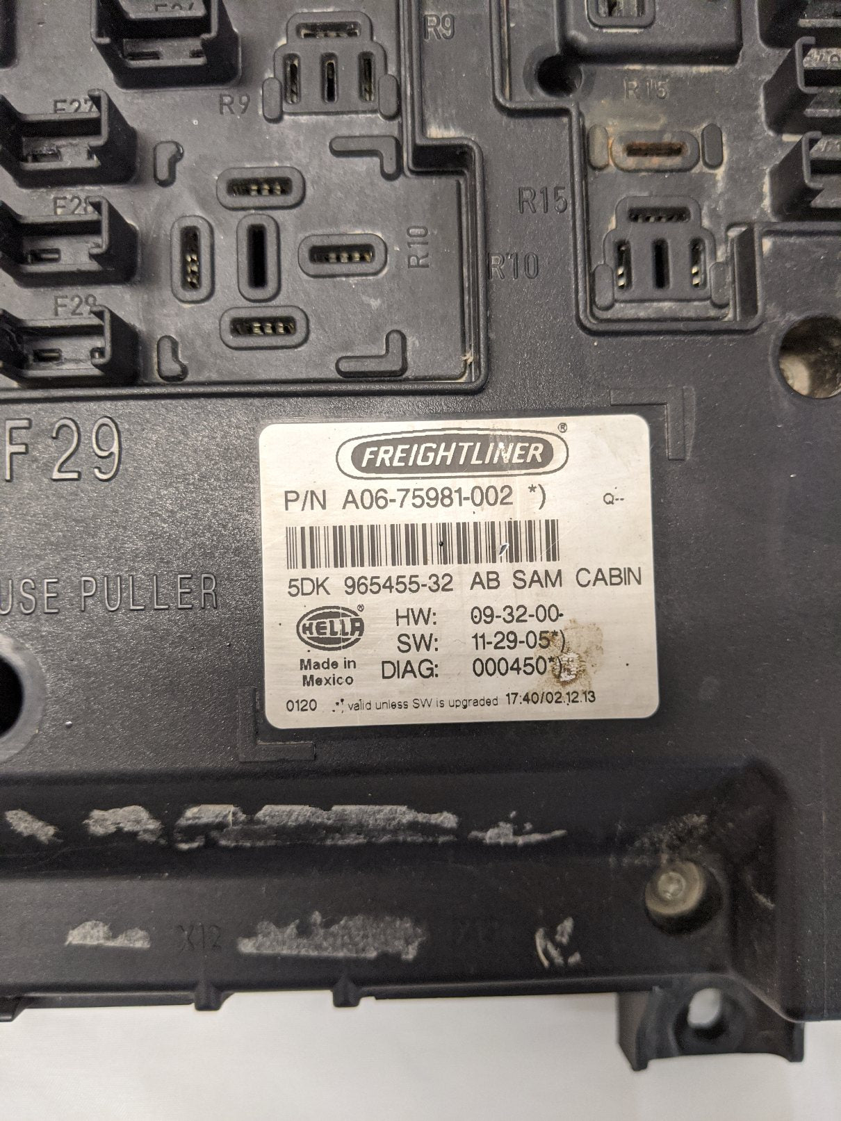 Freightliner Cascadia Cabin Control Module - A06-75981-002