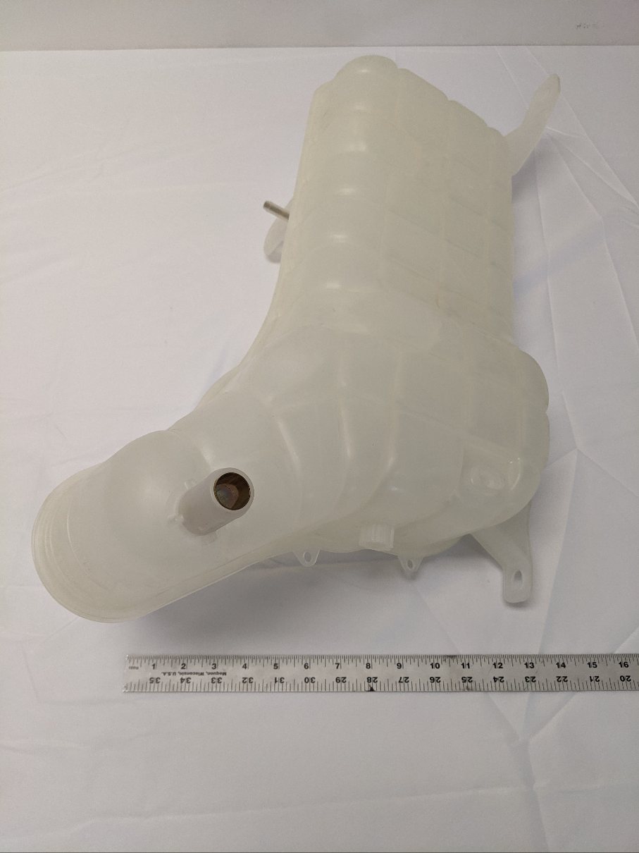 New Freightliner Plastic 3 Gallon Coolant Surge Tank - P/N 05-21414-002