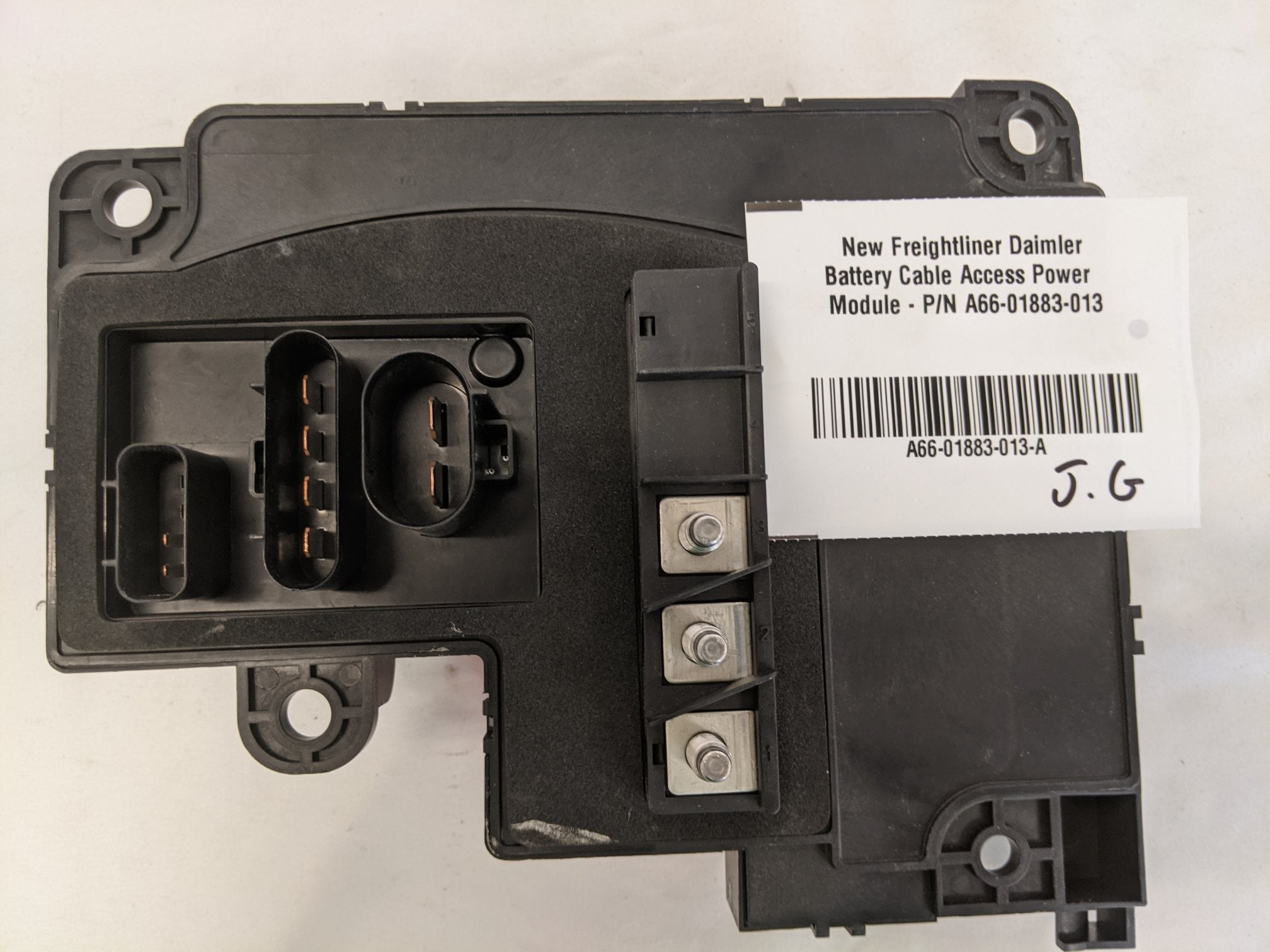 New Freightliner Daimler Battery Cable Access Power Module - P/N A66-01883-013 (10173269999932)