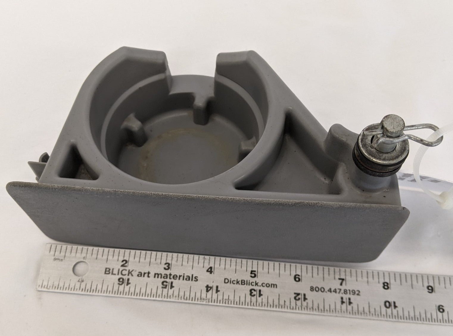 Used Freightliner Columbia Passenger Cup, Thermos Holder - P/N A18-30513-002 (10175076630844)