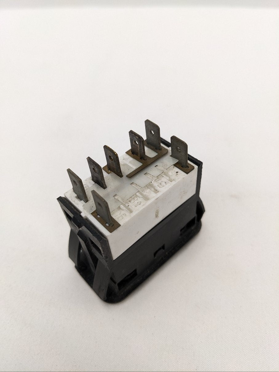 Damaged Freightliner HVAC Bunk Override Rocker Switch - P/N A06-30769-102 (10119428768060)