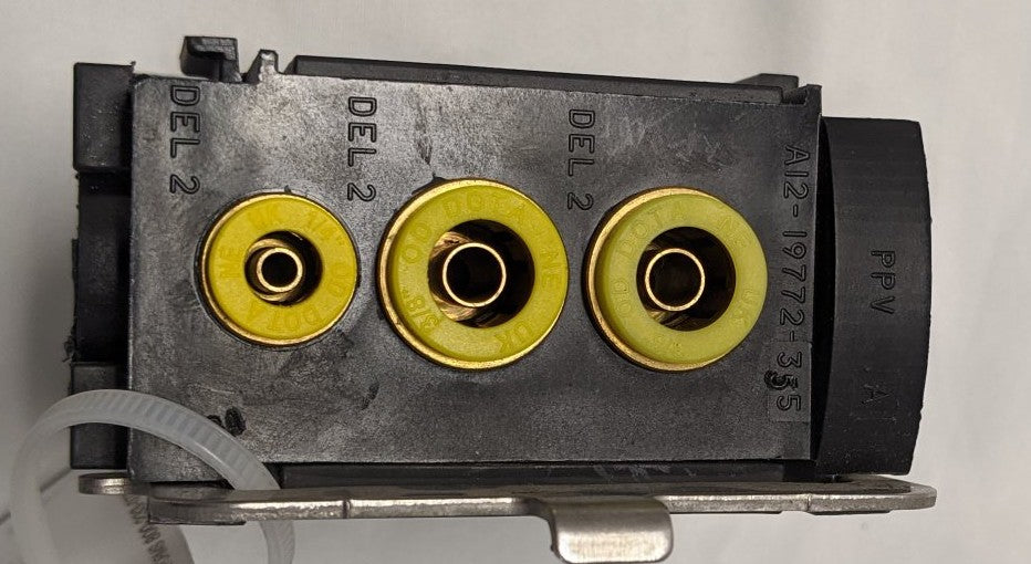 Used Freightliner 3 Port Pressure Protection Valve Module - P/N A12-19772-355