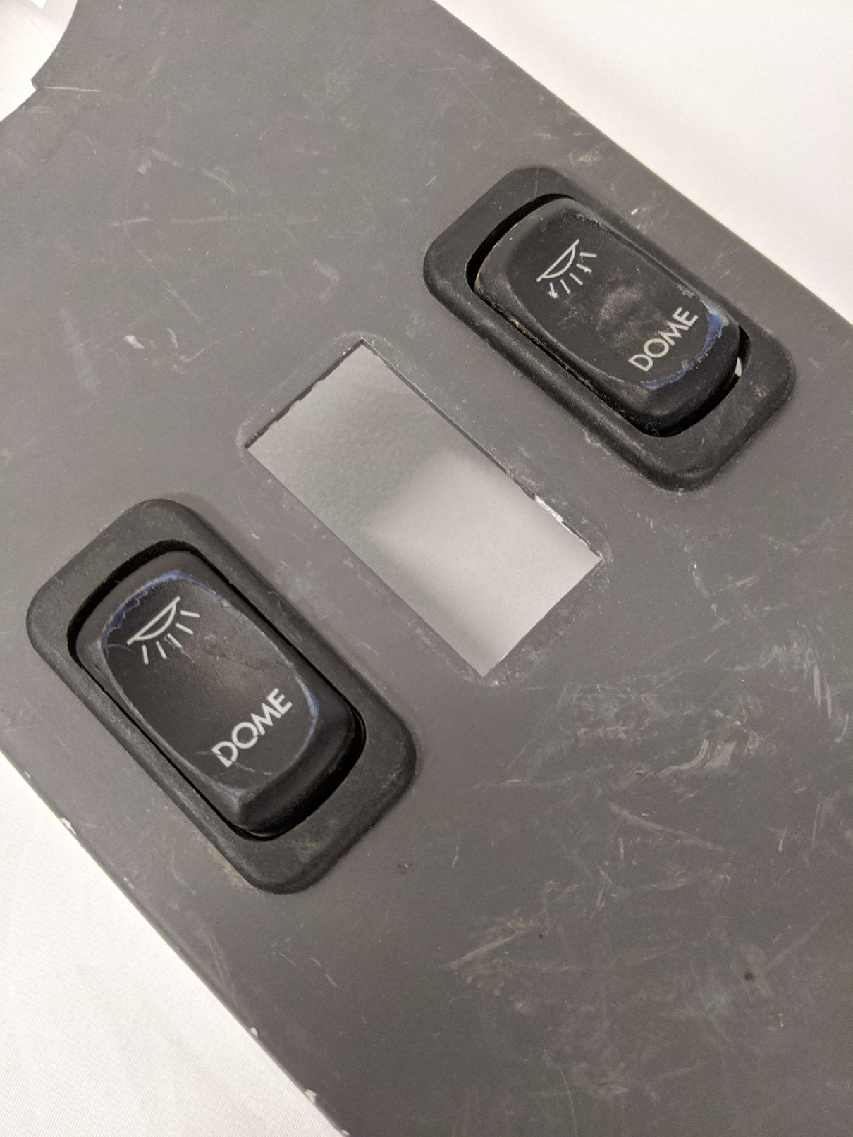 Used Freightliner Columbia Sleeper Light Switch Control Panel - P/N 22-43811-003