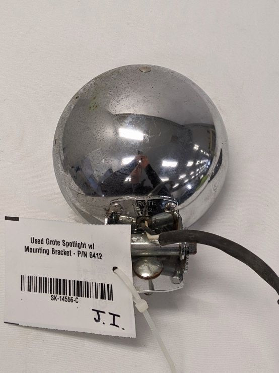 Used Grote Spotlight w/ Mounting Bracket - P/N 6412