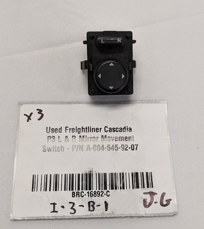 Freightliner Cascadia P3 L/R Mirror Control Switch A-004-545-92-07