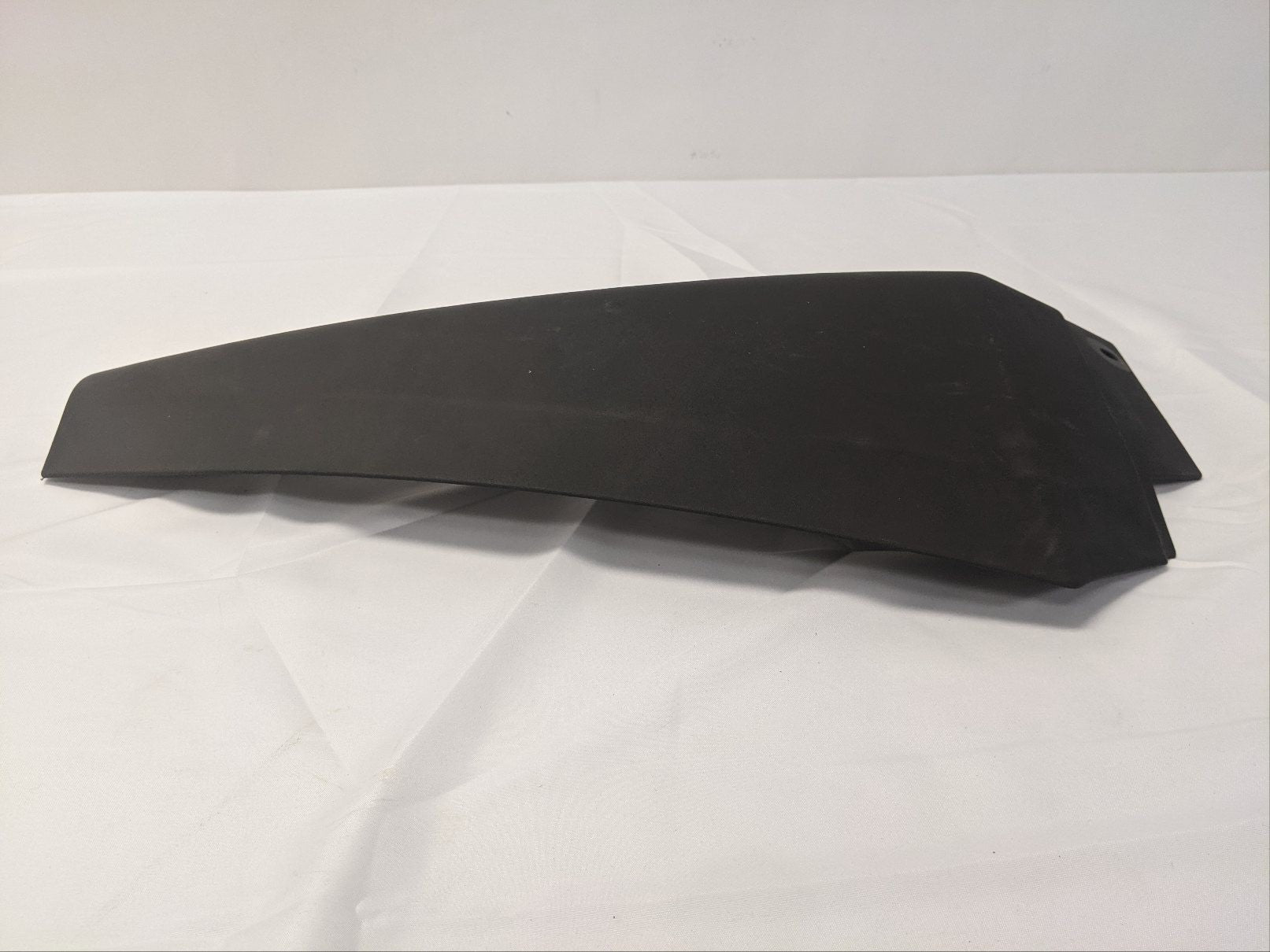 Freightliner LH Air Dam Outer Bumper Cover -P/N 21-28988-002