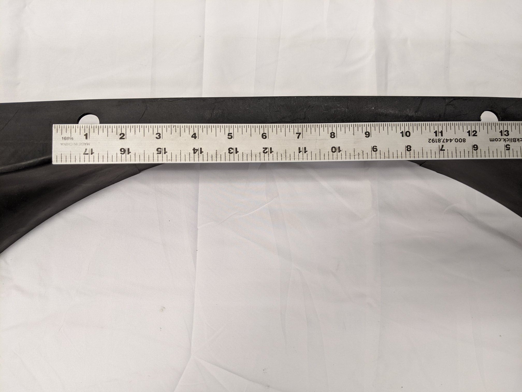 Damaged Freightliner Black Radiator Fan Upper Shroud Piece - P/N 05-25201-001