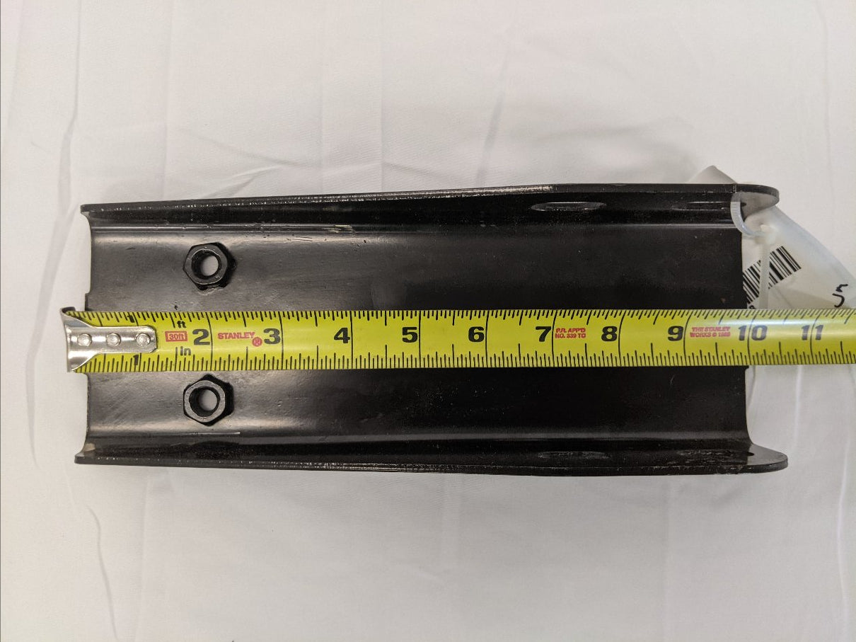 Freightliner Lower Extrusion Fuel Tank Mounting Bracket - P/N A22-47724-000