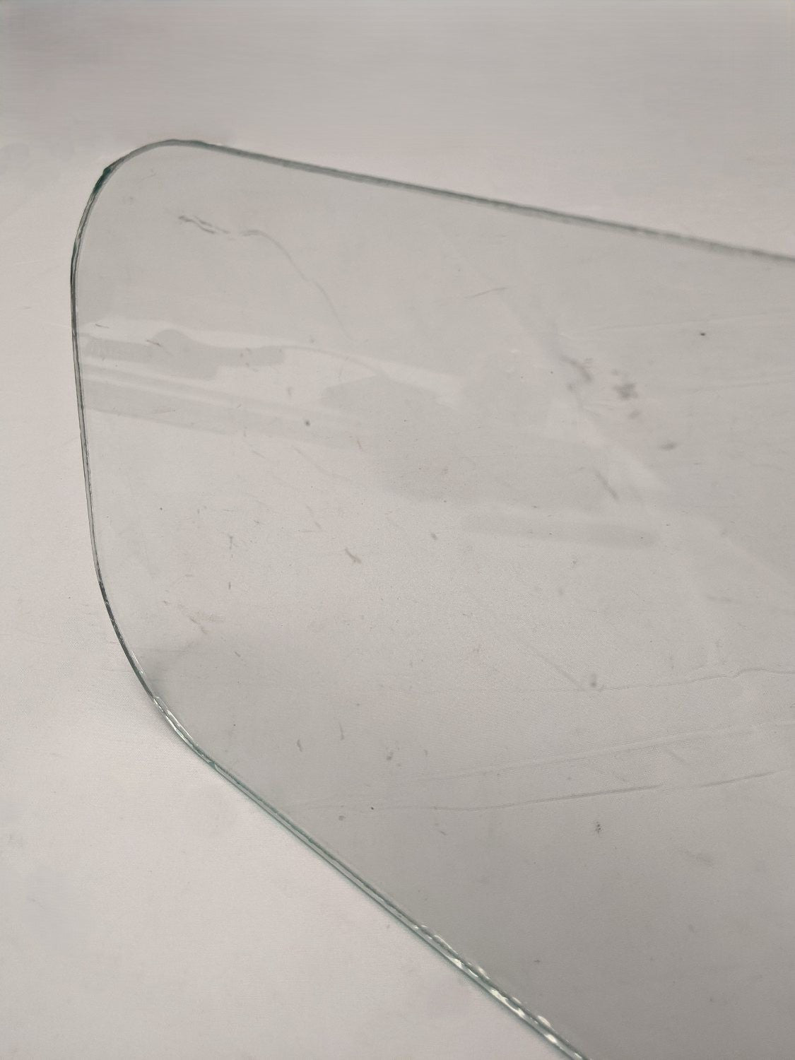 *Scratched* Freightliner FLD Lower Door Window Visibility Glass-P/N 22-28974-000