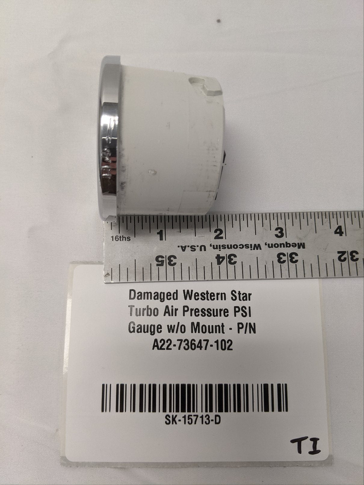 Damaged Western Star Turbo Air Pressure PSI Gauge w/o Mount - P/N A22-73647-102