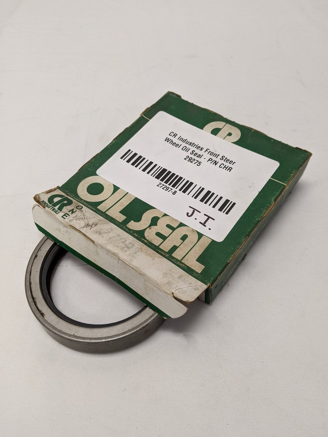 Front Steer Wheel Oil Seal - P/N CR-29275