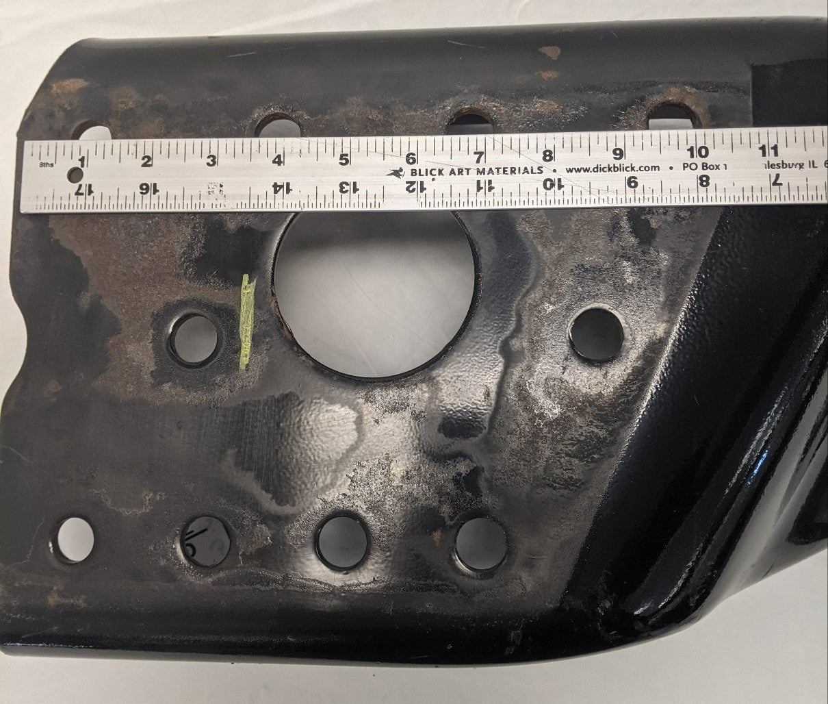 Used Freightliner Cascadia RH SBA Front Frame Bracket | 15-23806-001