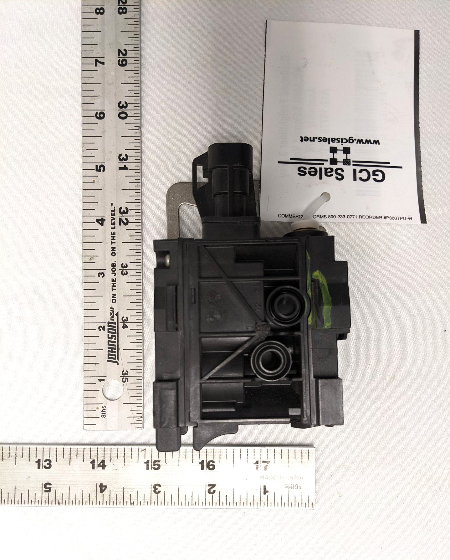 Freightliner 3-Way NC AMU Solenoid Valve | A12-19779-101