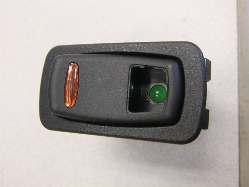 Freightliner 2 Position MOM Rocker Switch - P/N: A06-86377-203 (3939721740374)