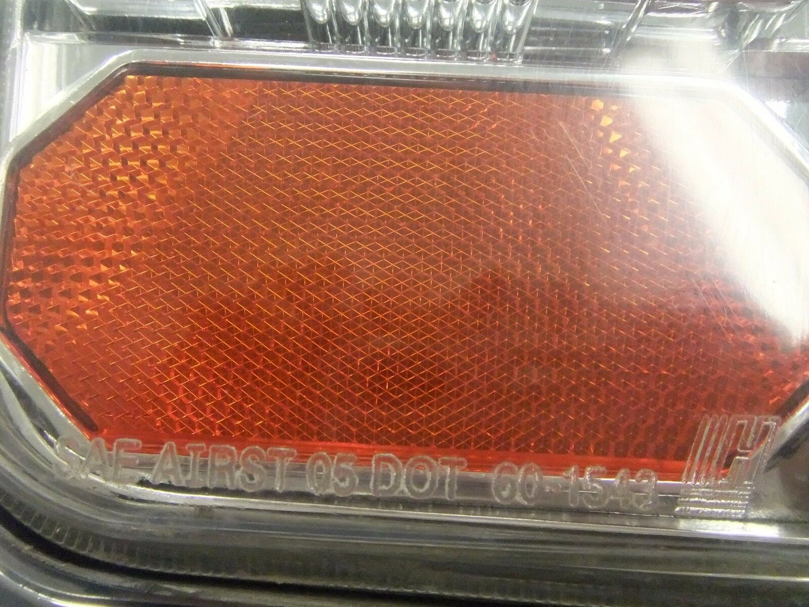 Used 2003-2009 Hummer HX SUV Tail Light Housing with LED - 60-1543B (3939653615702)