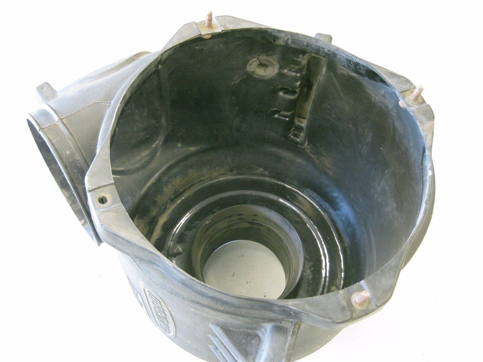 Freightliner Century Engine Air Cleaner Housing - P/N  P534826 (3962846740566)