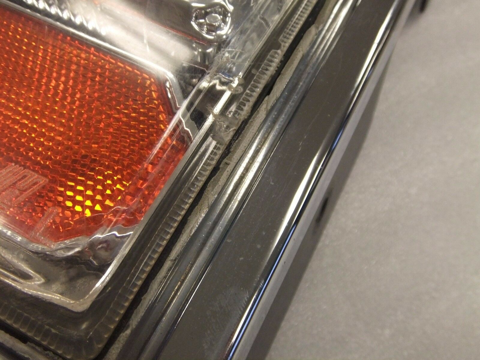 Used 2003-2009 Hummer HX SUV Tail Light Housing with LED - 60-1543B (3939653615702)