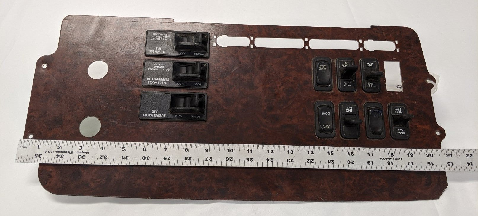 Freightliner Columbia Central Instrument Dash Panel - P/N 22-45867-000