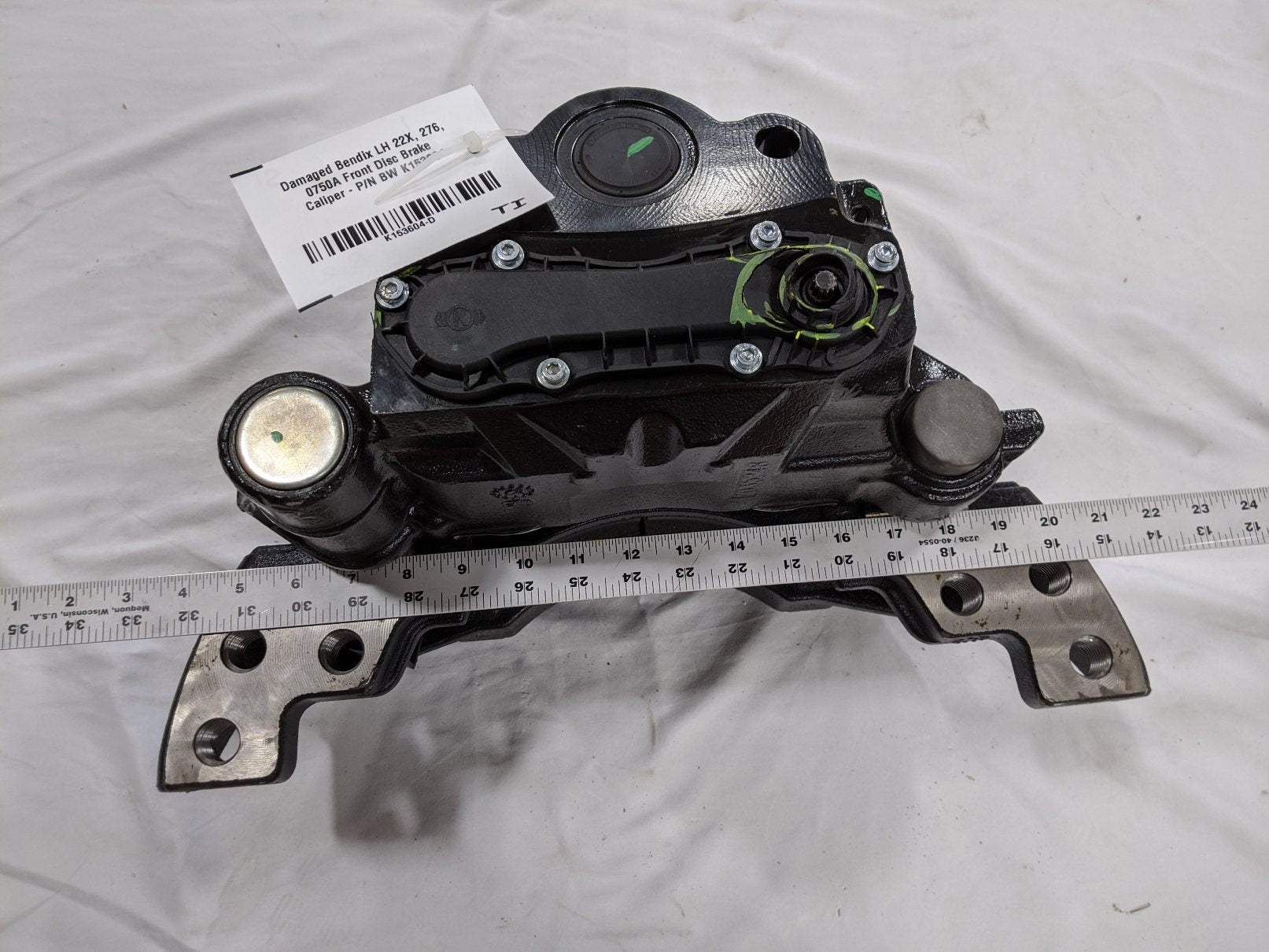Damaged Bendix LH 22X, 276, 0750A Front Disc Brake Caliper - P/N BW K153604 (10091443257660)