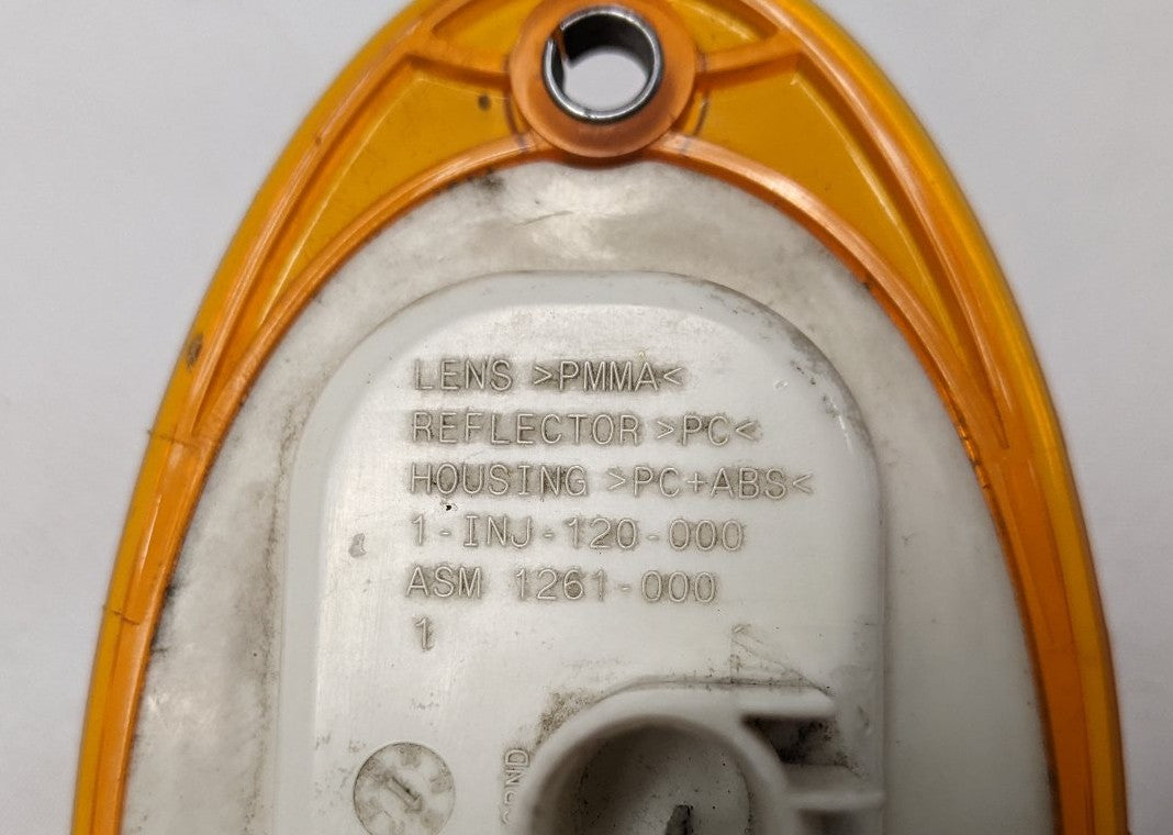 Used Freightliner Cascadia P3 LED Turn Signal Light | A06-82313-001