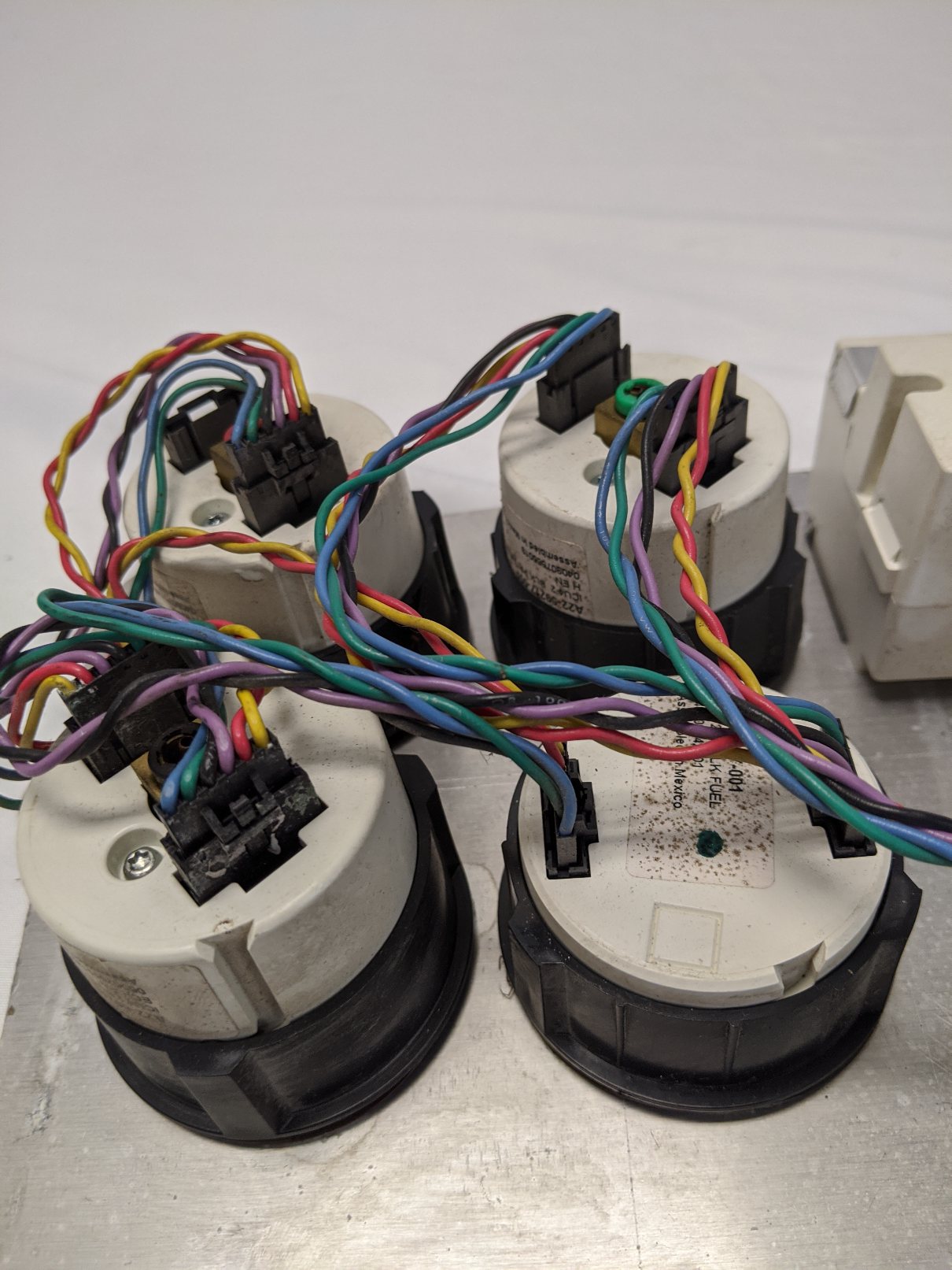 Used Freightliner Columbia Dash Instrument Cluster Panel - P/N A22-59448-001