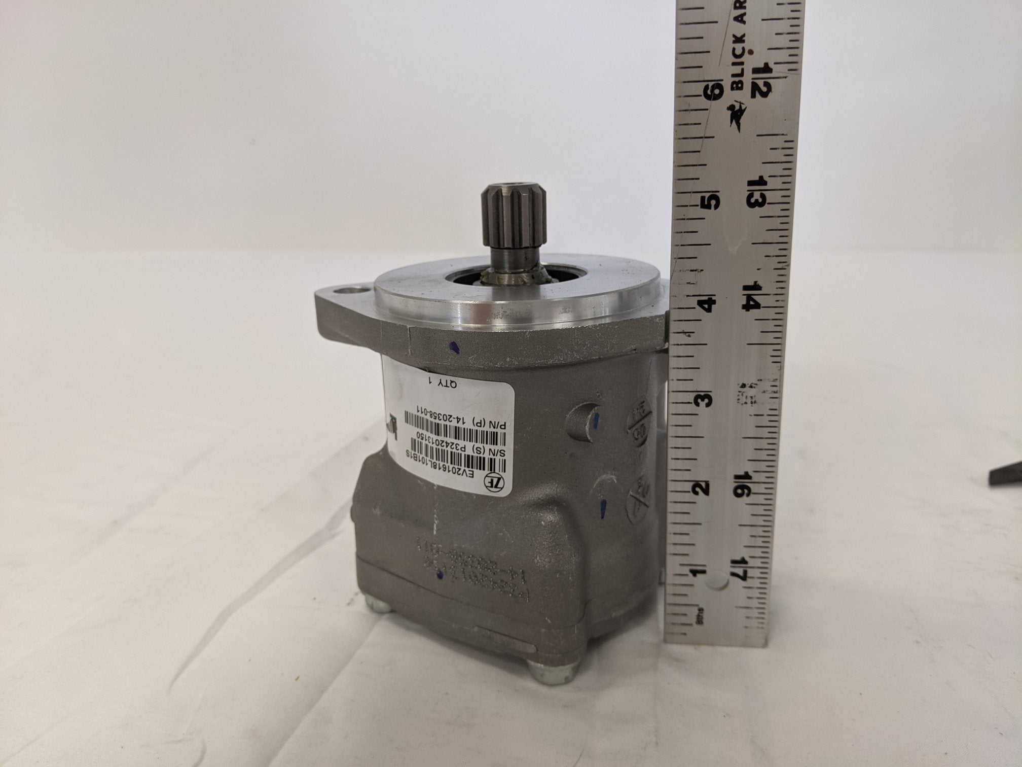 New TRW EV201618L10101 Power Steering Pump - P/N  14-20358-011 (10162411700540)