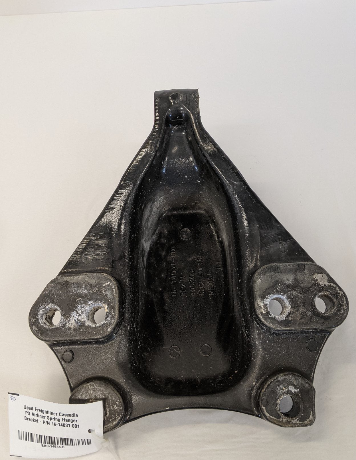 Used Freightliner Cascadia P3 Airliner Spring Hanger Bracket - P/N 16-14031-001 (10092260294972)