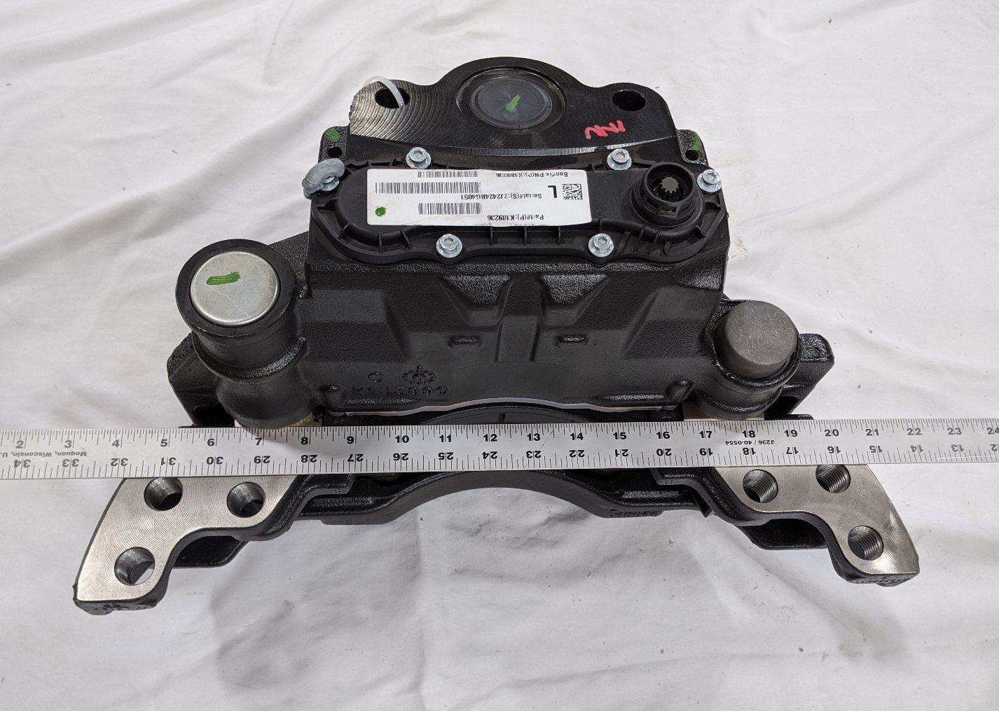 New Bendix LH 0750A 276 LT Front Disc Brake Caliper - P/N BW K189236 (10091592220988)