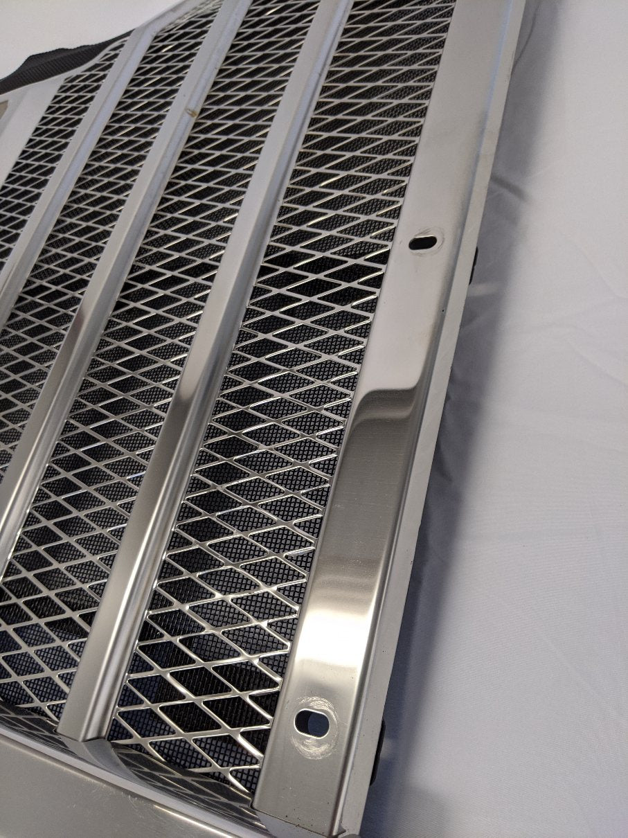 Western Star 47X, 49X Radiator Mounted Grille - P/N A17-22061-000 (6781492953174)