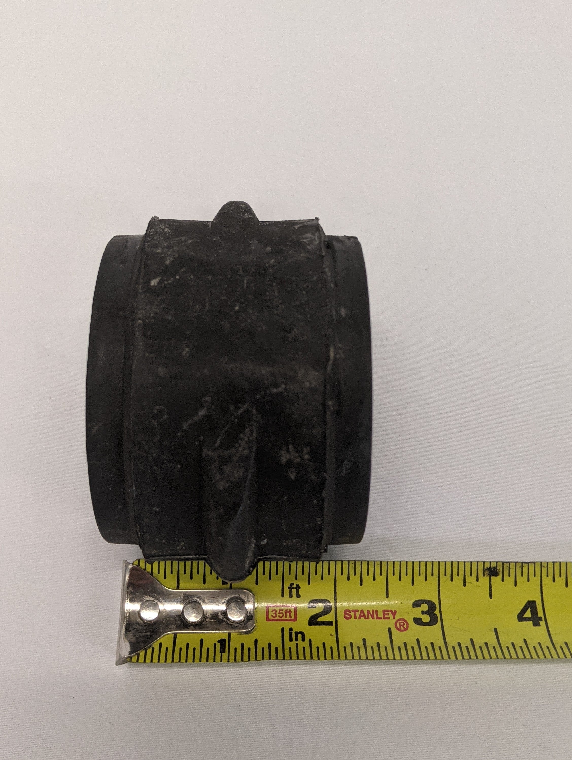 New Freightliner Clamp Grip Front Stabilizer Member Bushing - P/N 16-20961-000 (10127902081340)