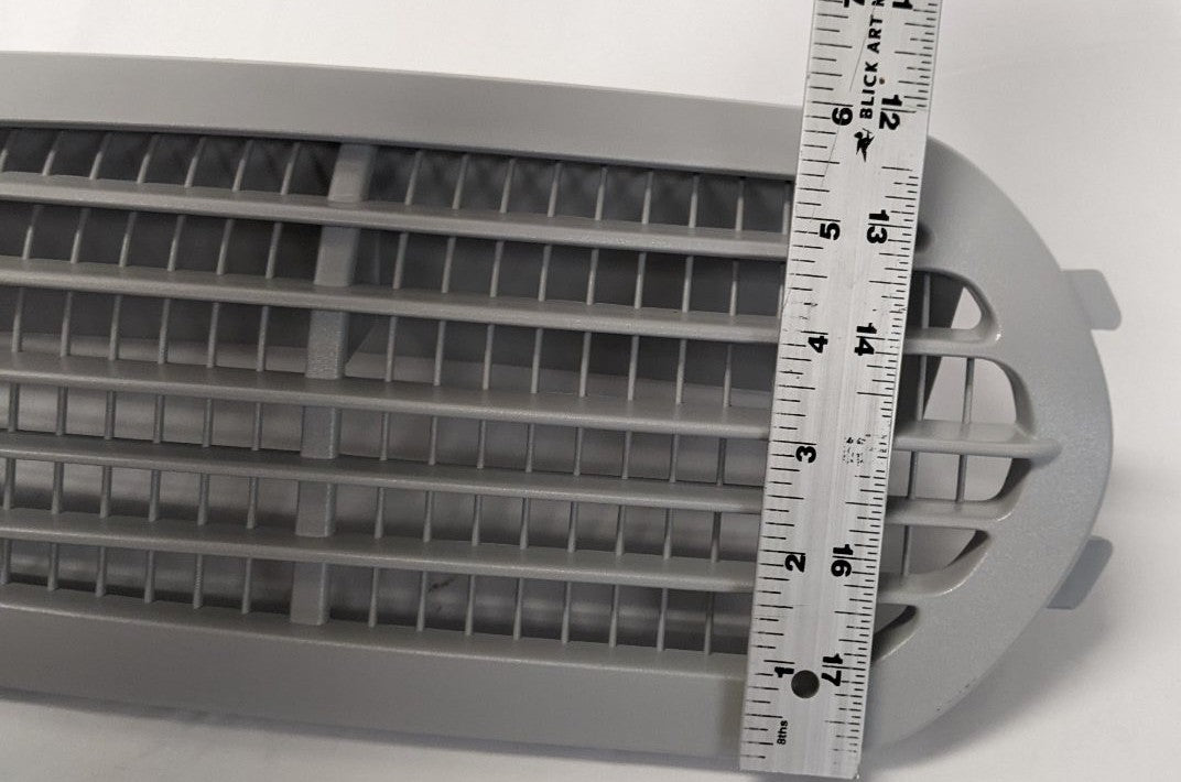 Freightliner M2 112 Hood Air Intake Grille | 17-14836-003