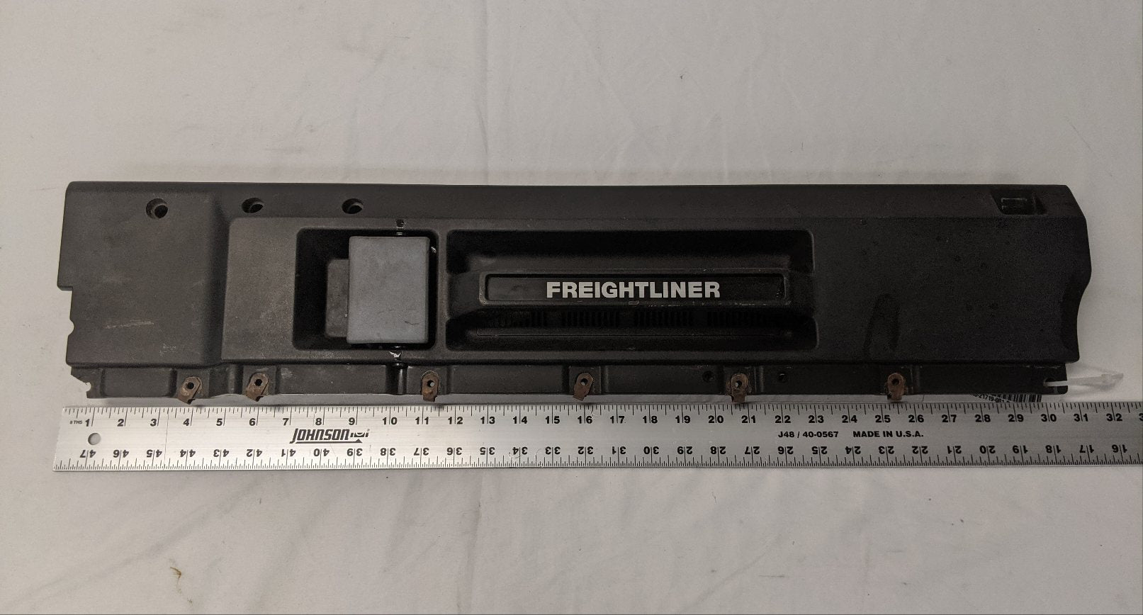Freightliner RH Interior Door Handle Window Sill - P/N A18-21719-001