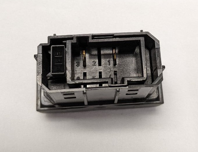 Freightliner Cascadia P3 ATC Rocker Switch A06-53783-819
