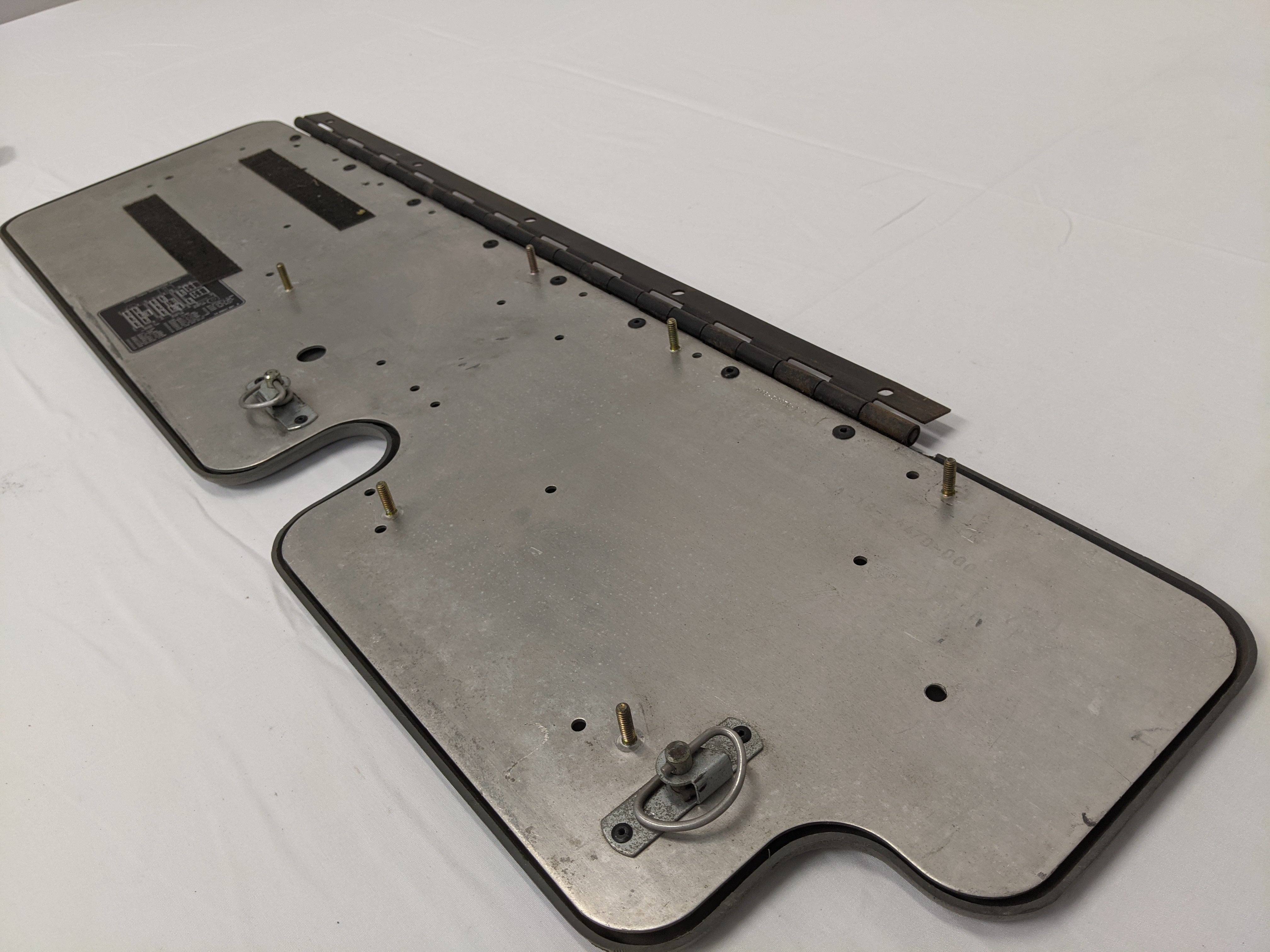 Used Freightliner Columbia LH B-Pillar Electrical Access Door - P/N A18-34470-001 (10090949378364)