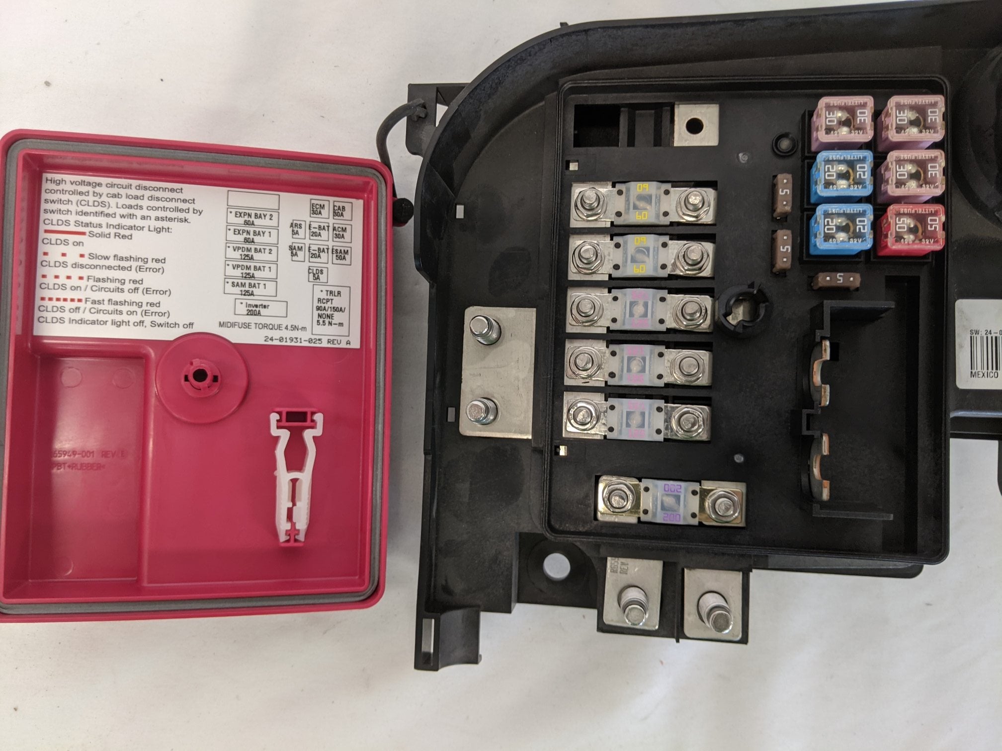 Freightliner Daimler Battery Cable Access Power Module - P/N A66-18651-008 (10173270294844)
