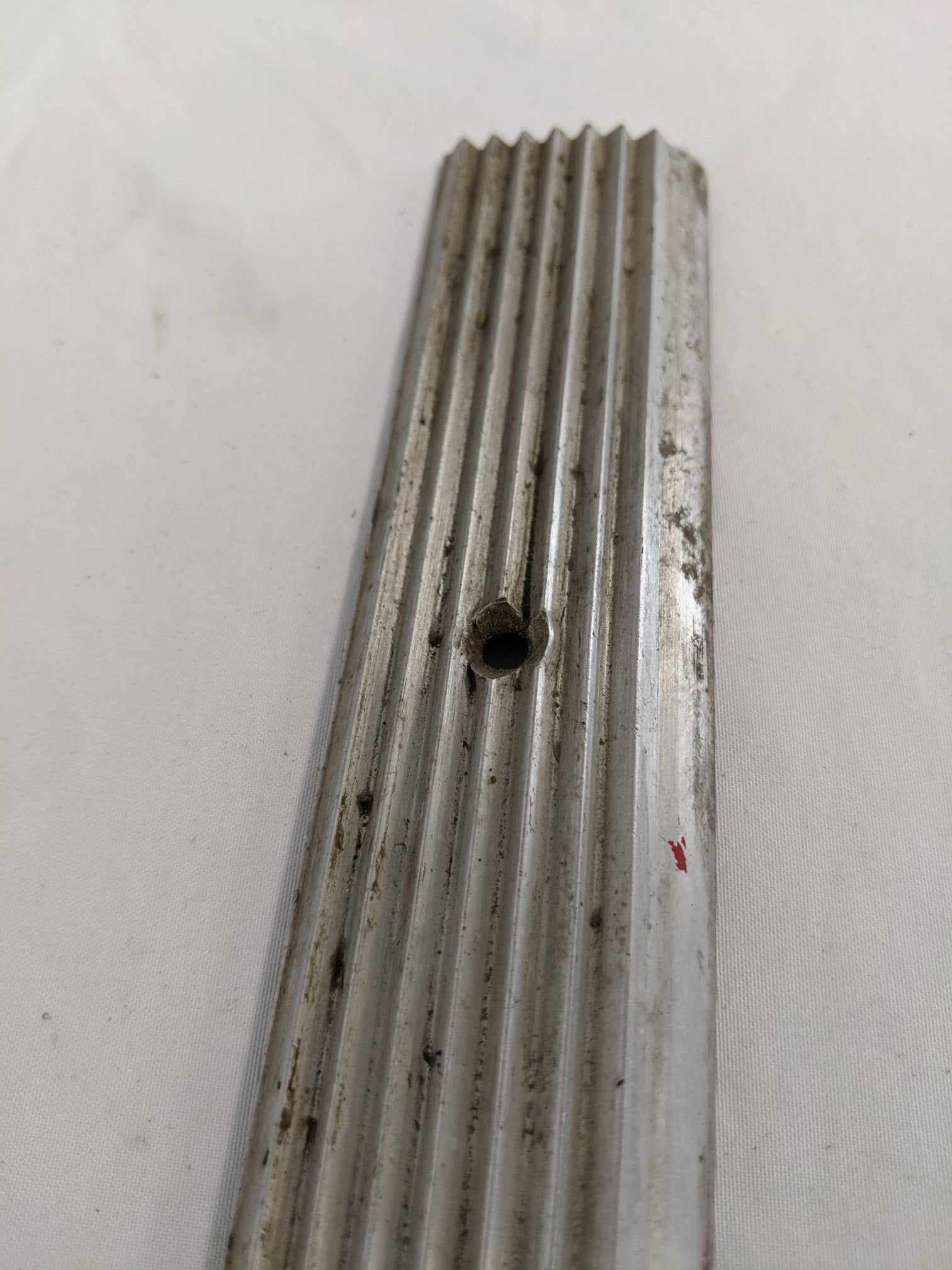 Used Freightliner Columbia Inner Door Sill Tread Plate - P/N 18-19790-000 (10175171330364)